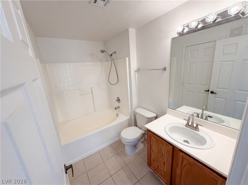 Photo 23 of 30, 5855 Valley Drive #2088