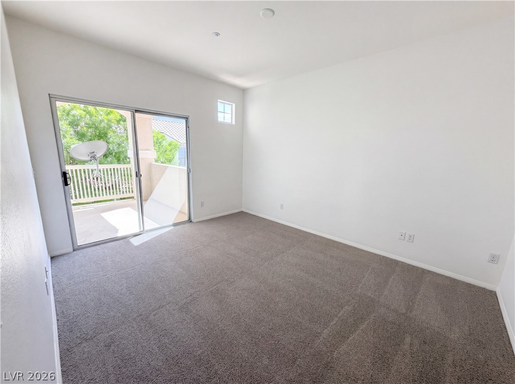 Photo 16 of 30, 5855 Valley Drive #2088