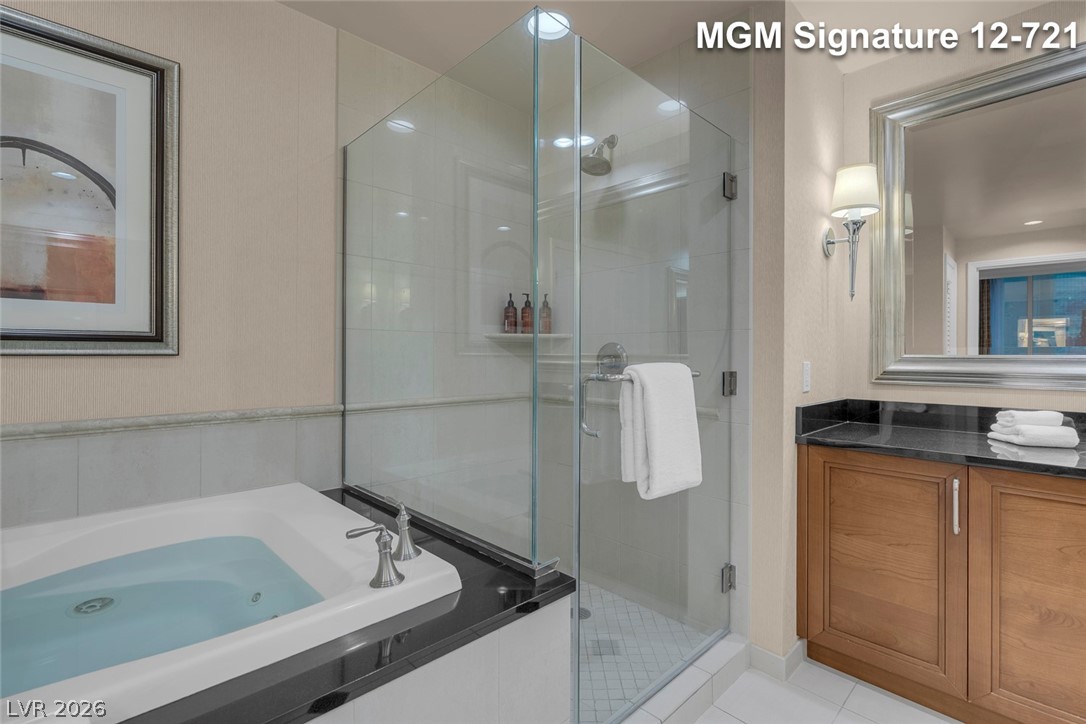 Photo 46 of 58, 135 E Harmon Avenue #1221