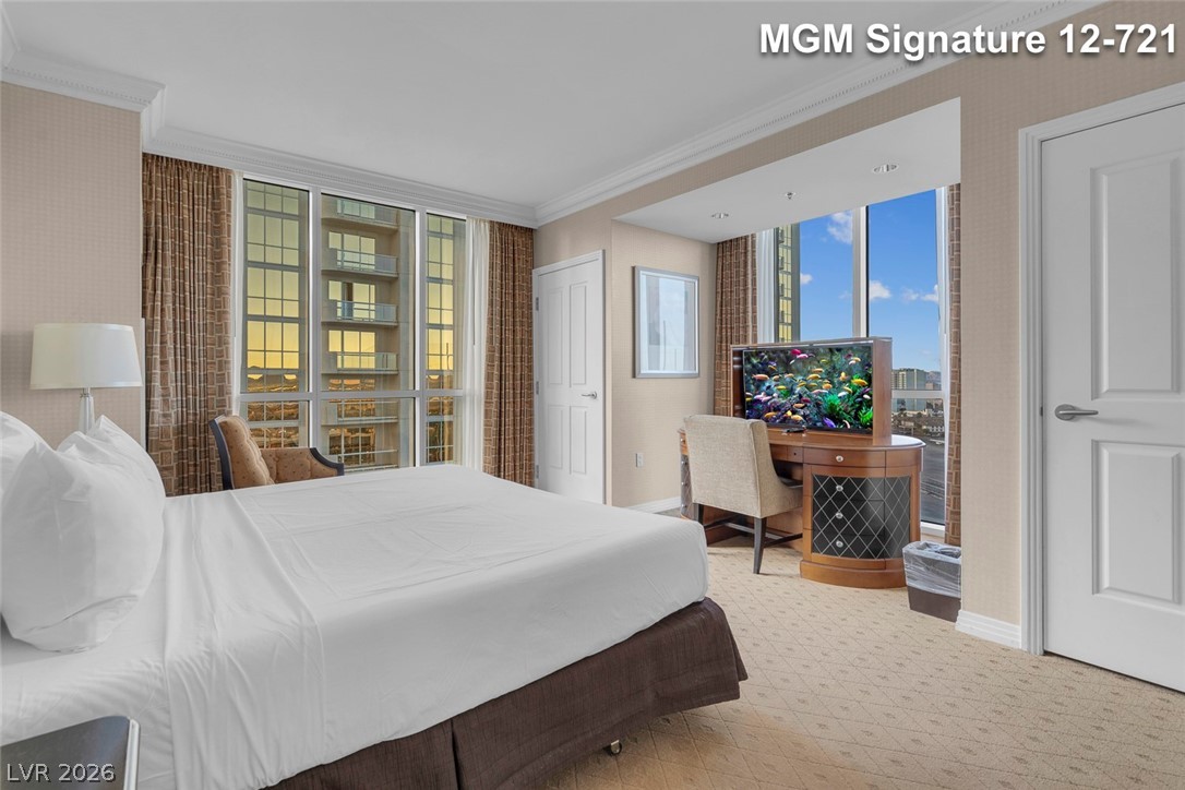 Photo 32 of 58, 135 E Harmon Avenue #1221