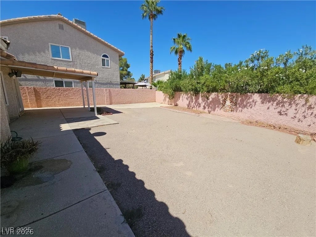 Photo 2 of 1405 Lasso Court