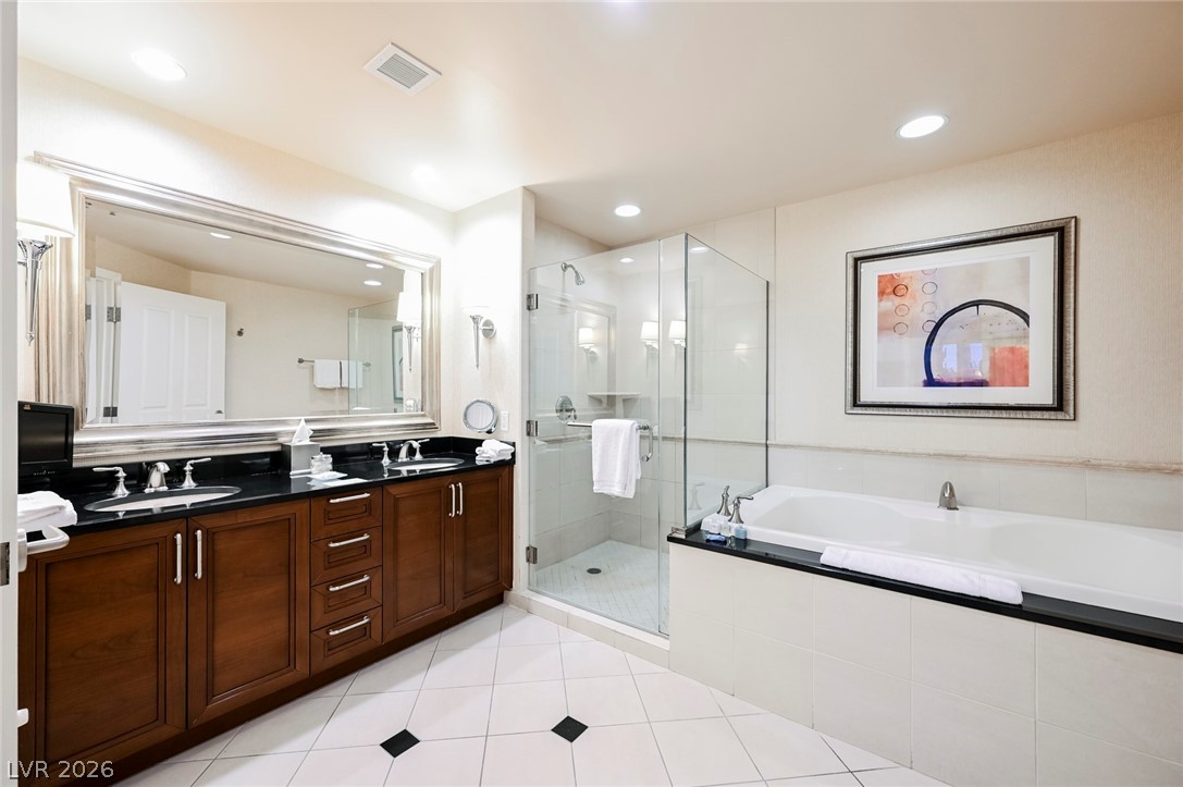 Photo 20 of 56, 125 E HARMON Avenue #3309