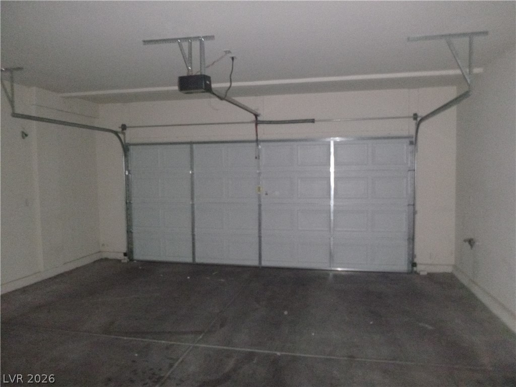 Photo 6 of 15, 5725 Mount Ida Street