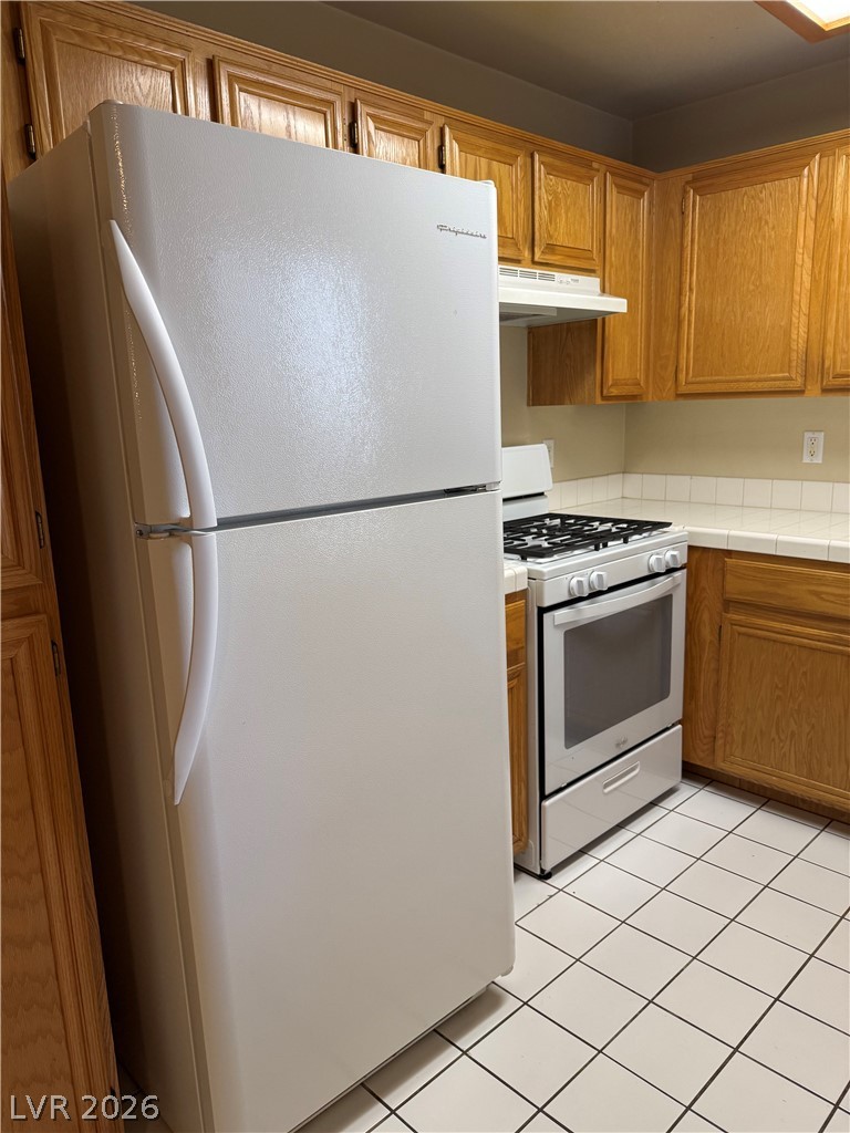 Photo 4 of 3125 N Buffalo Drive #1135