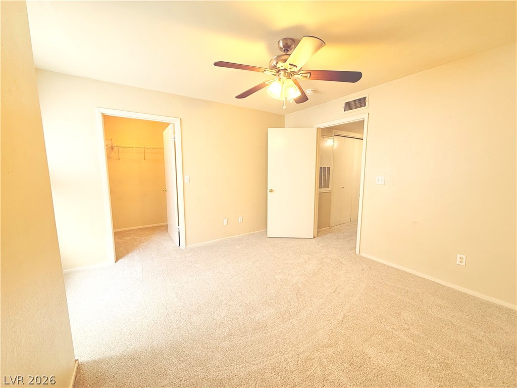 Photo 8 of 13, 3125 N Buffalo Drive #1135