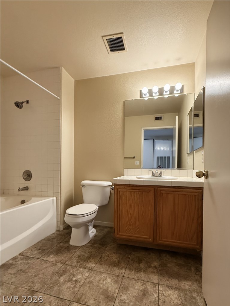 Photo 13 of 13, 3125 N Buffalo Drive #1135