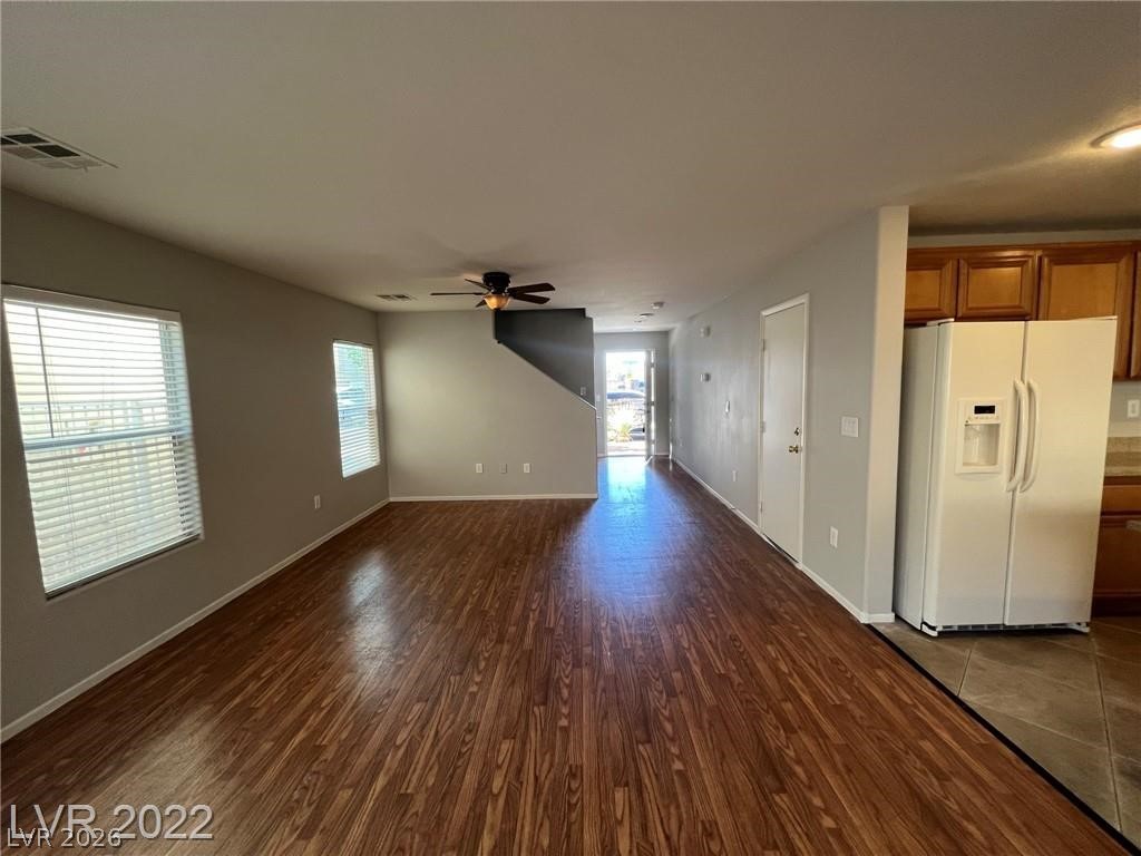 Photo 7 of 31, 7320 Camden Pine Avenue
