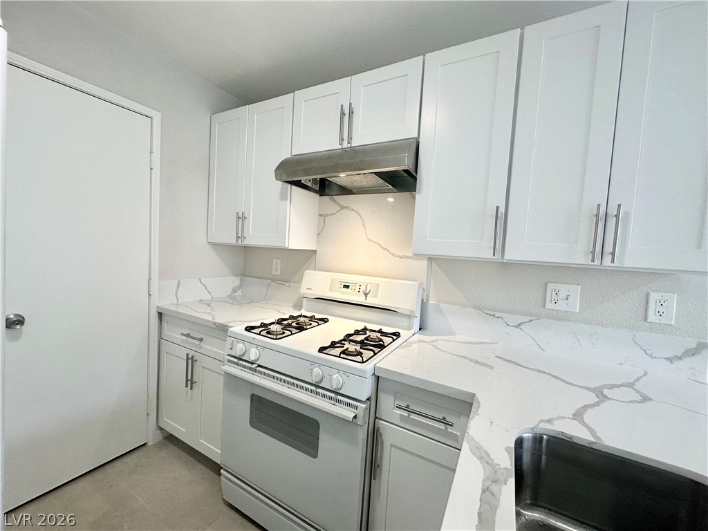 Photo 5 of 2525 Sierra Bello Avenue #103