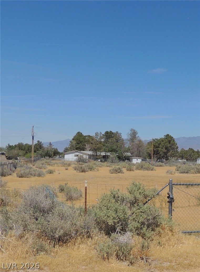 Photo 9 of 16, 1580 Thousandaire Boulevard