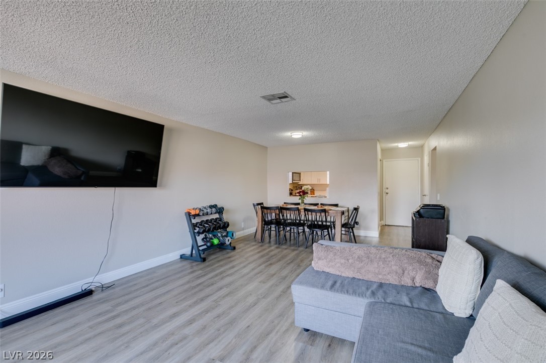 Photo 16 of 34, 1784 Jupiter Court #B