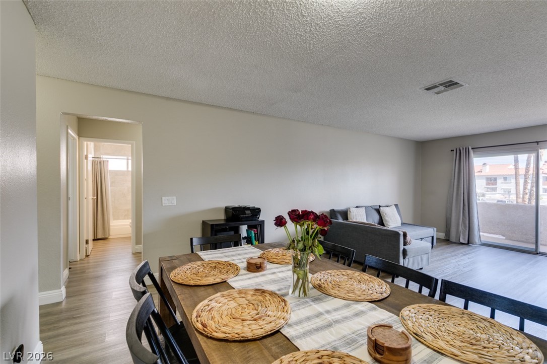 Photo 8 of 34, 1784 Jupiter Court #B