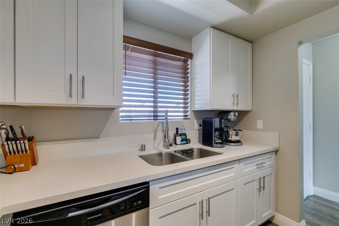 Photo 6 of 34, 1784 Jupiter Court #B