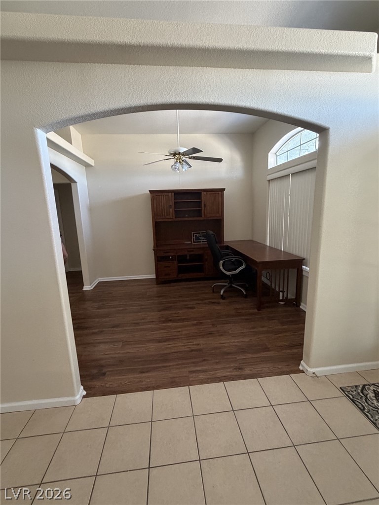 Photo 5 of 2340 Mallard Avenue