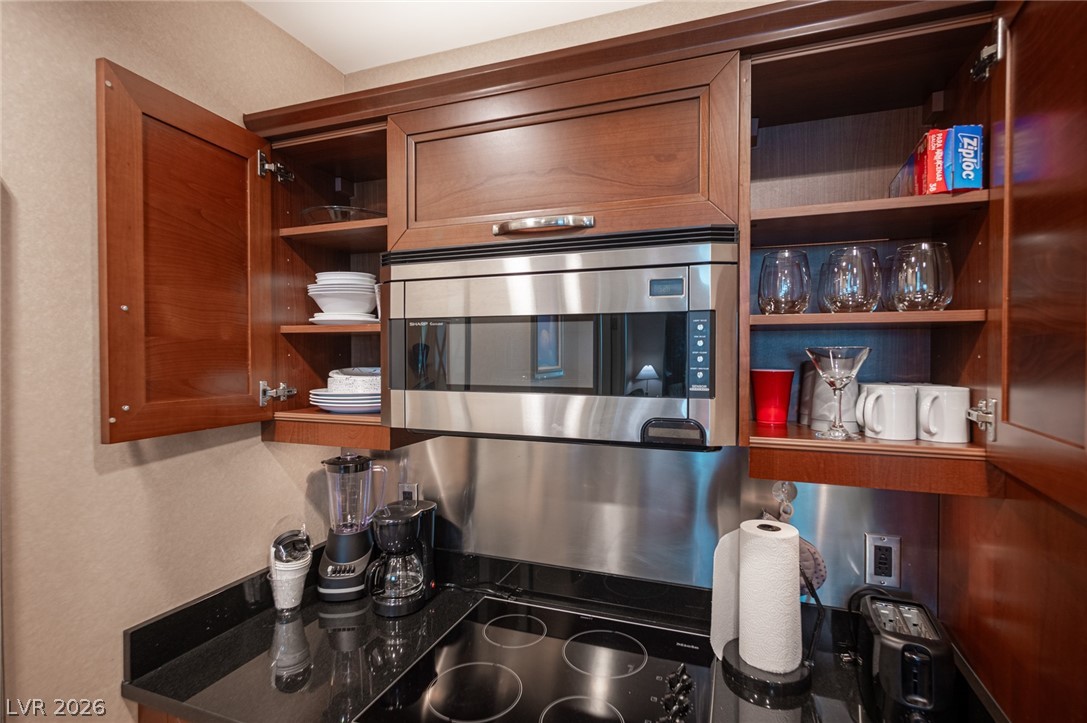 Photo 23 of 53, 135 E Harmon Avenue #1402/1404