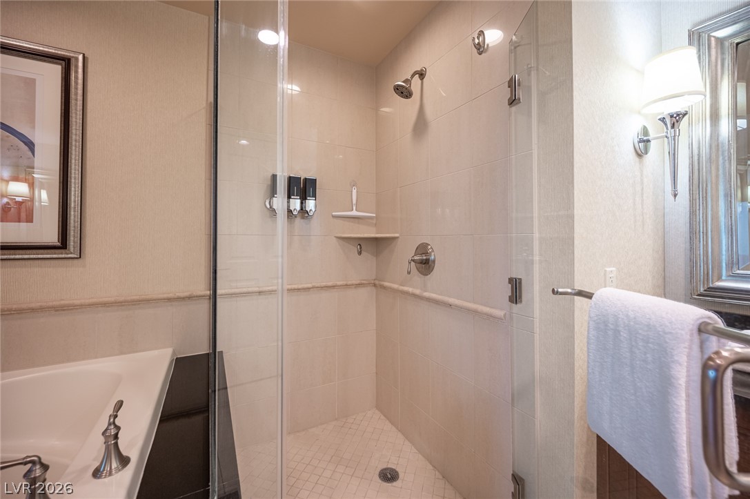 Photo 35 of 53, 135 E Harmon Avenue #1402/1404