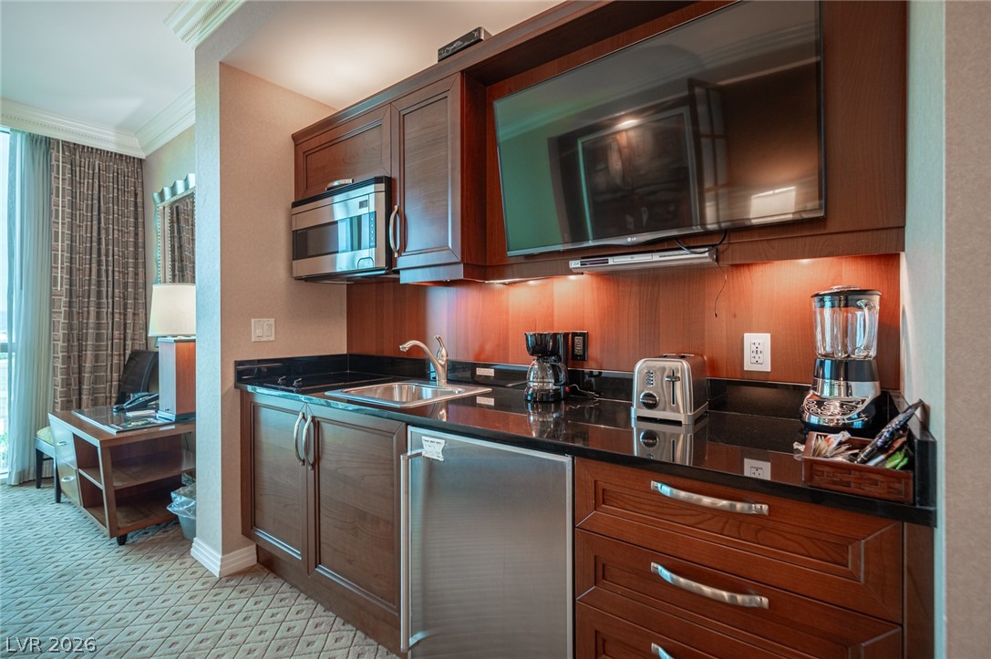 Photo 42 of 53, 135 E Harmon Avenue #1402/1404