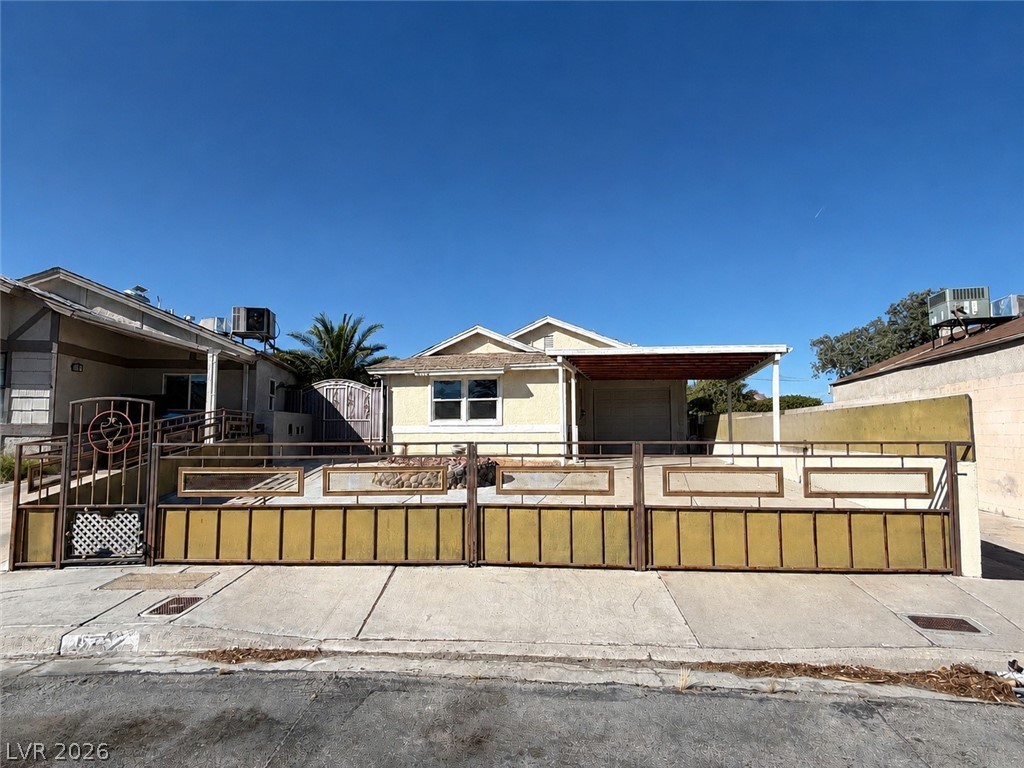 6752 Arroyo Avenue, Las Vegas 89103