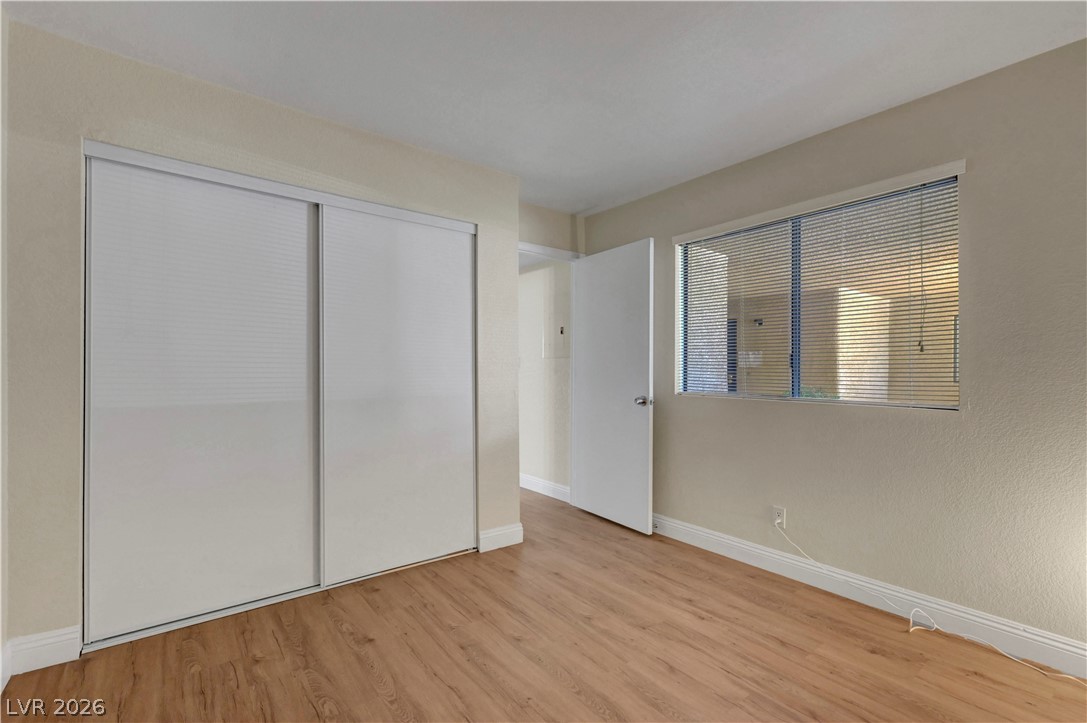 Photo 31 of 44, 4420 Woodpine Drive #103