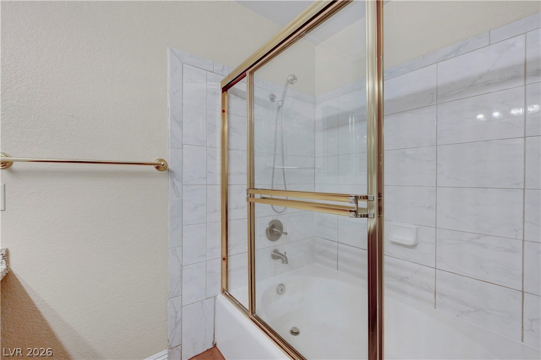 Photo 38 of 44, 4420 Woodpine Drive #103