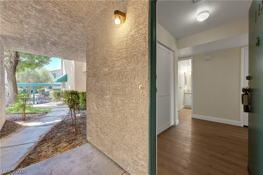 Photo 7 of 44, 4420 Woodpine Drive #103