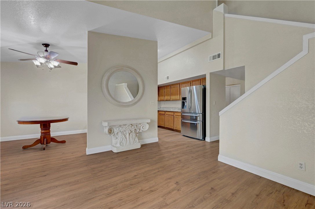 Photo 14 of 44, 4420 Woodpine Drive #103