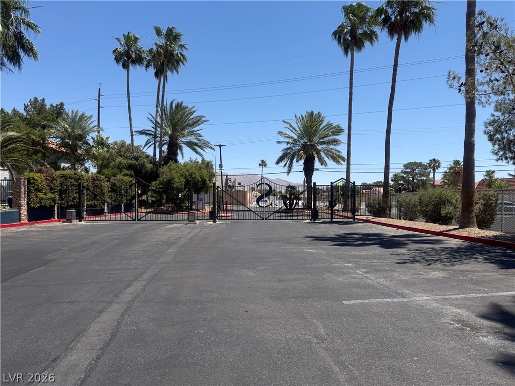 Photo 4 of 3135 S Mojave Road #218