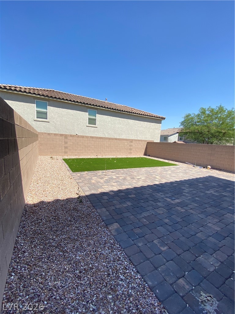 Photo 8 of 40, 8216 Lantana Springs Street