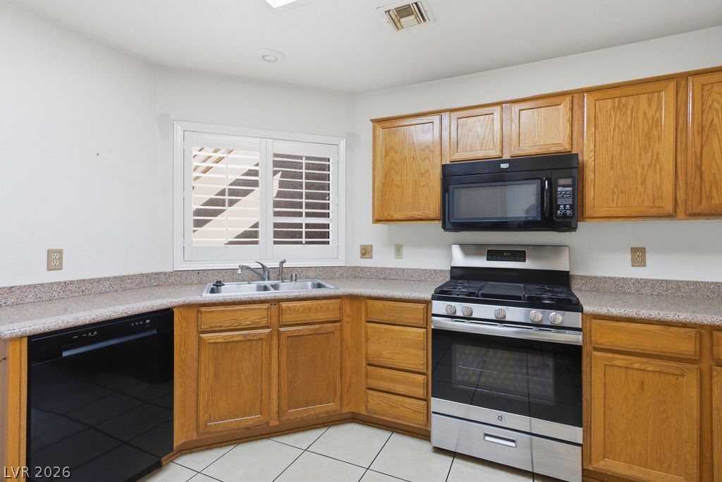 Photo 14 of 56, 8601 Willowrich Drive