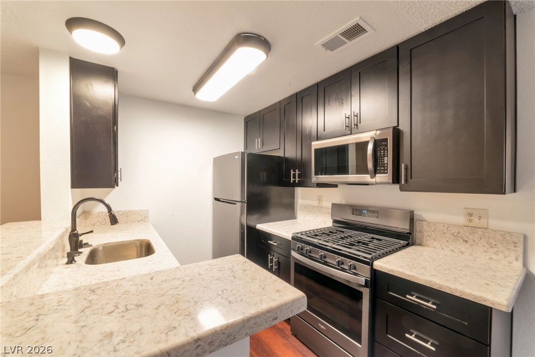 Photo 8 of 15, 2200 S Fort Apache Road #1044