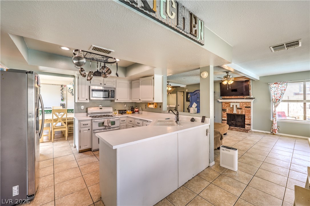 Photo 17 of 51, 3930 Kamden Way