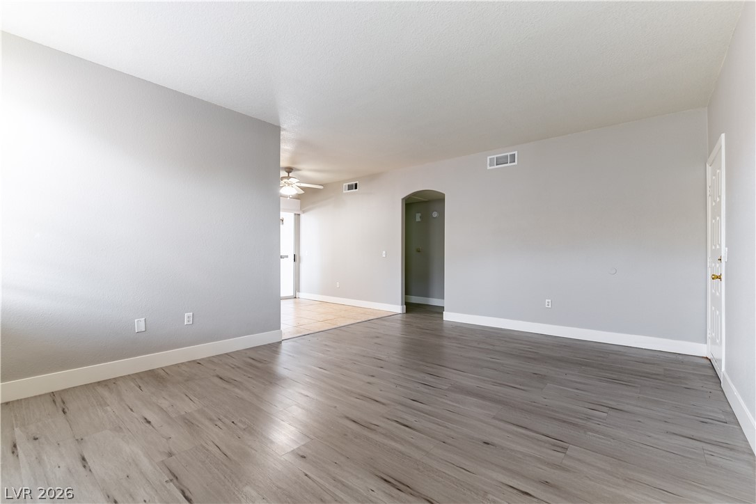 Photo 5 of 1830 N Buffalo Drive #1042