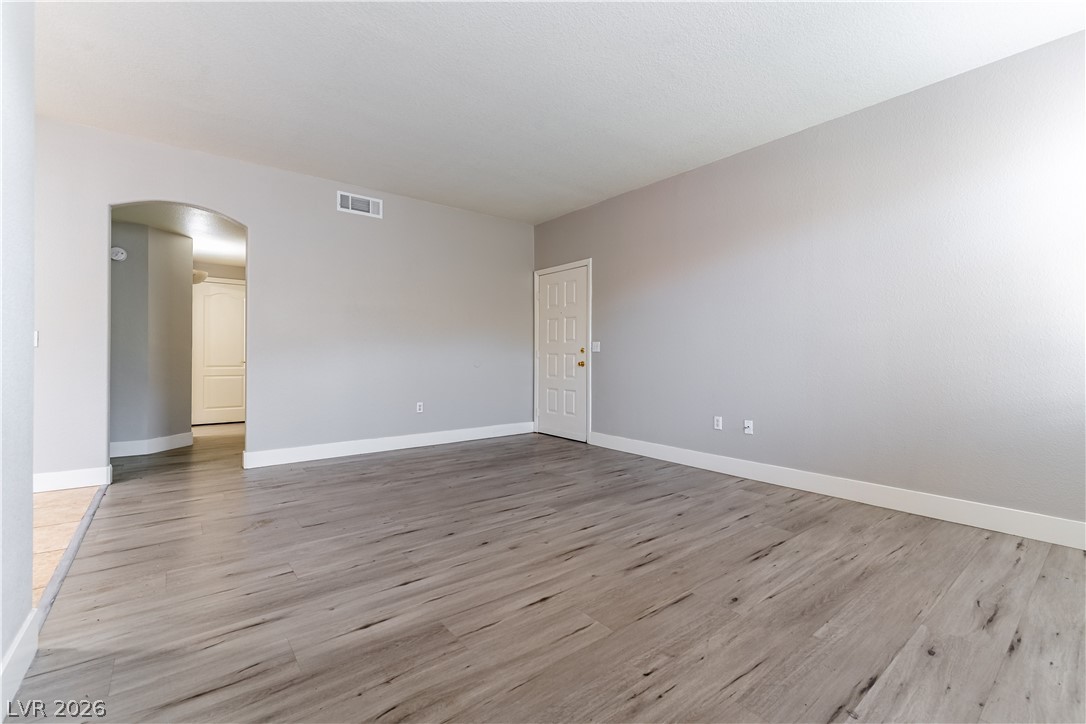Photo 6 of 24, 1830 N Buffalo Drive #1042