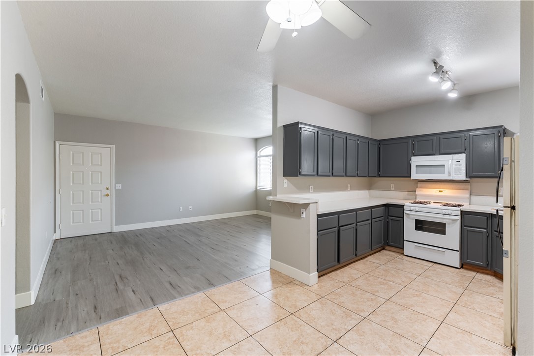 Photo 8 of 24, 1830 N Buffalo Drive #1042