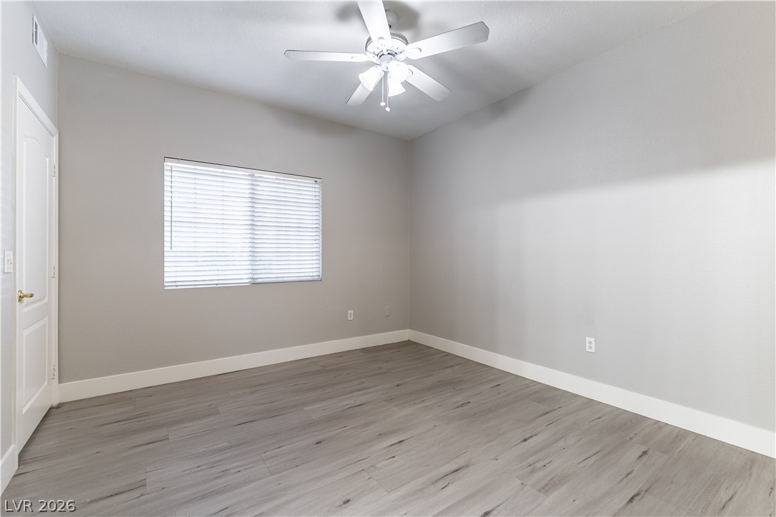 Photo 17 of 24, 1830 N Buffalo Drive #1042