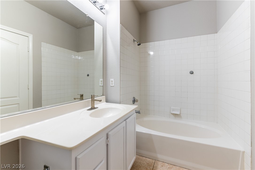 Photo 21 of 24, 1830 N Buffalo Drive #1042