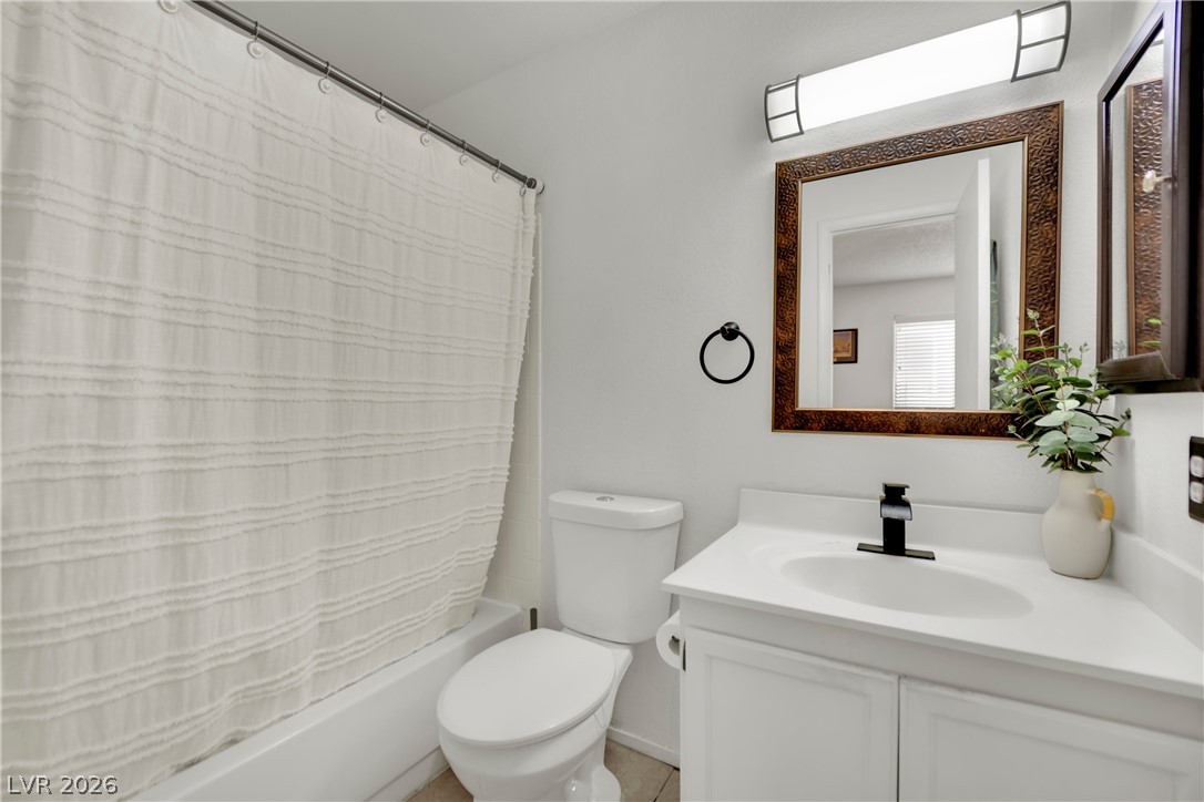 Photo 23 of 24, 929 Rockview Drive #202
