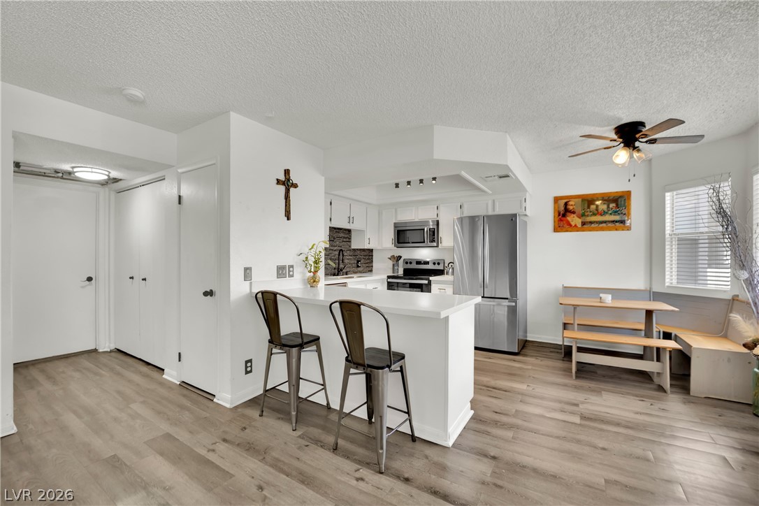 Photo 2 of 929 Rockview Drive #202