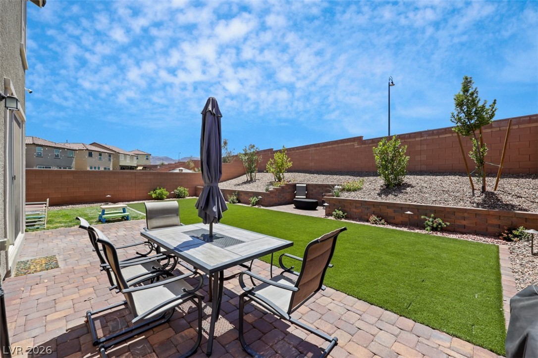 Photo 4 of 3001 Gallarate Drive
