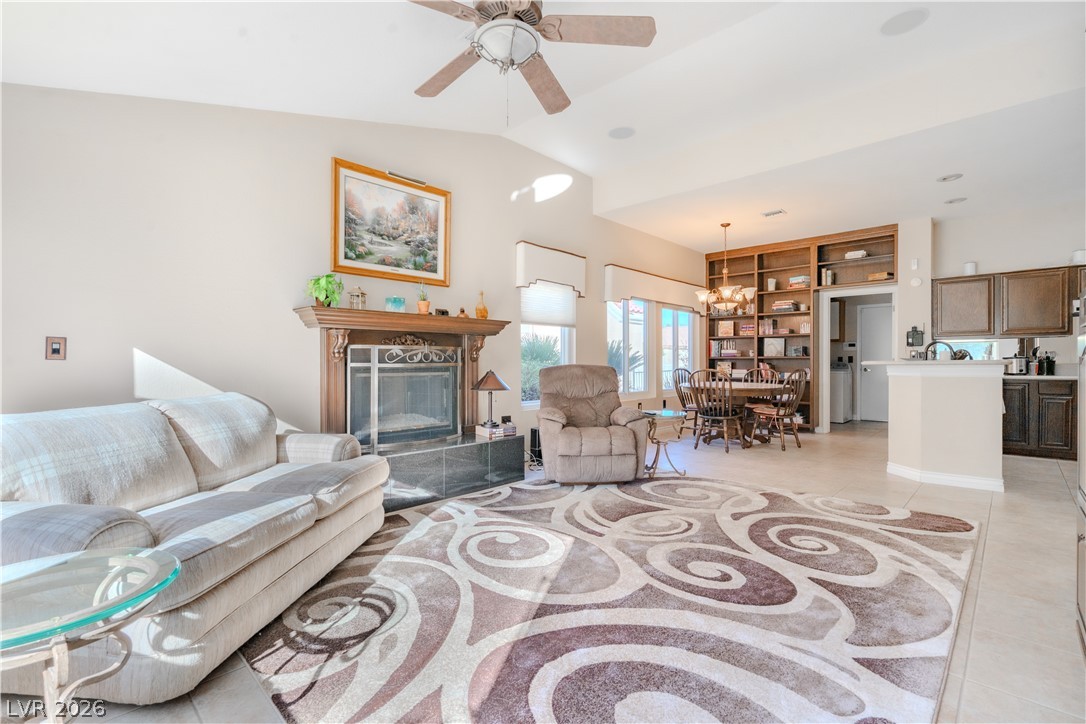 Photo 19 of 49, 8909 Meadowood Drive