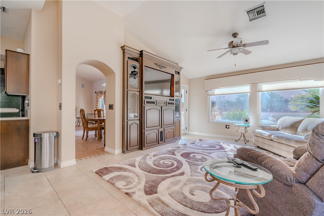Photo 20 of 49, 8909 Meadowood Drive