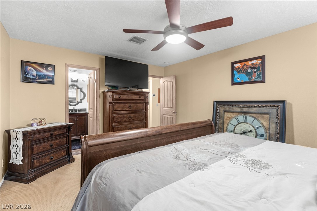 Photo 17 of 26, 477 Mesa Boulevard #102