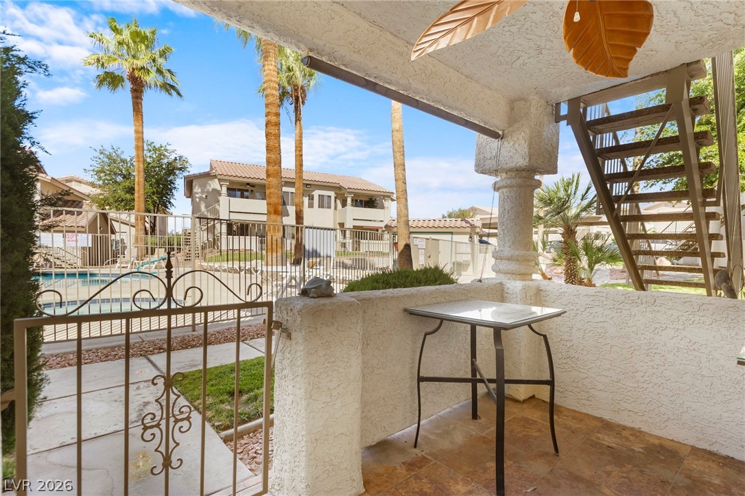 Photo 4 of 477 Mesa Boulevard #102
