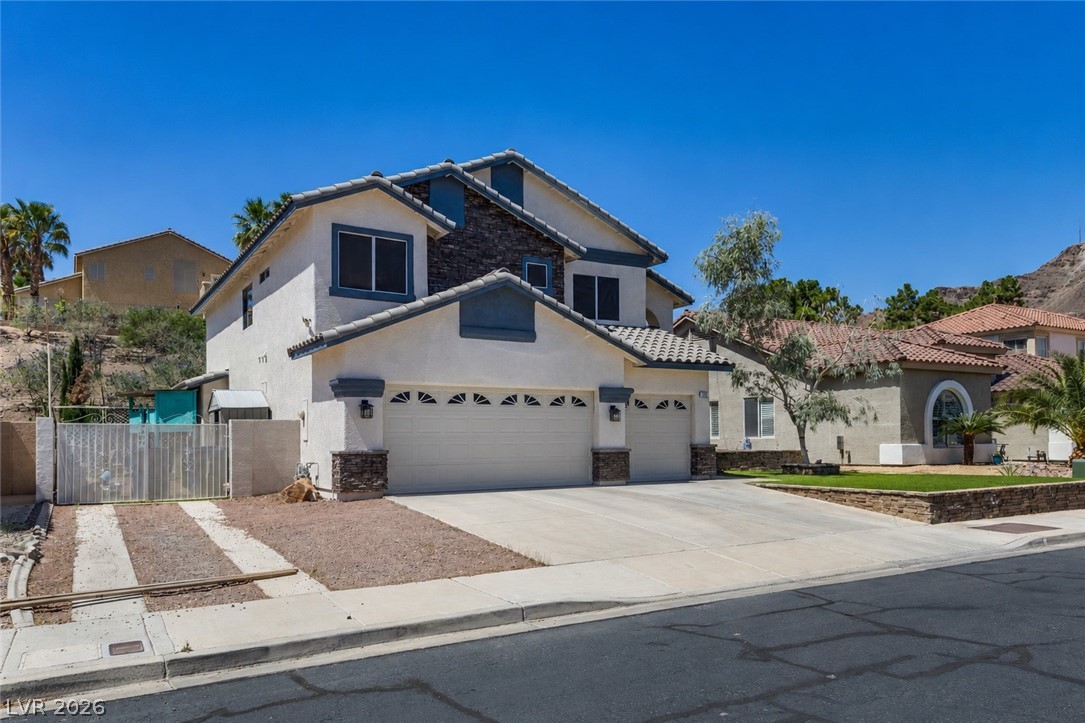 Photo 3 of 721 Descartes Avenue