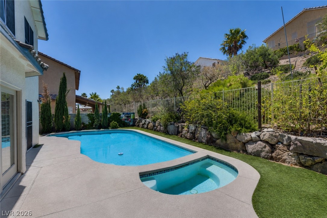 Photo 6 of 42, 721 Descartes Avenue