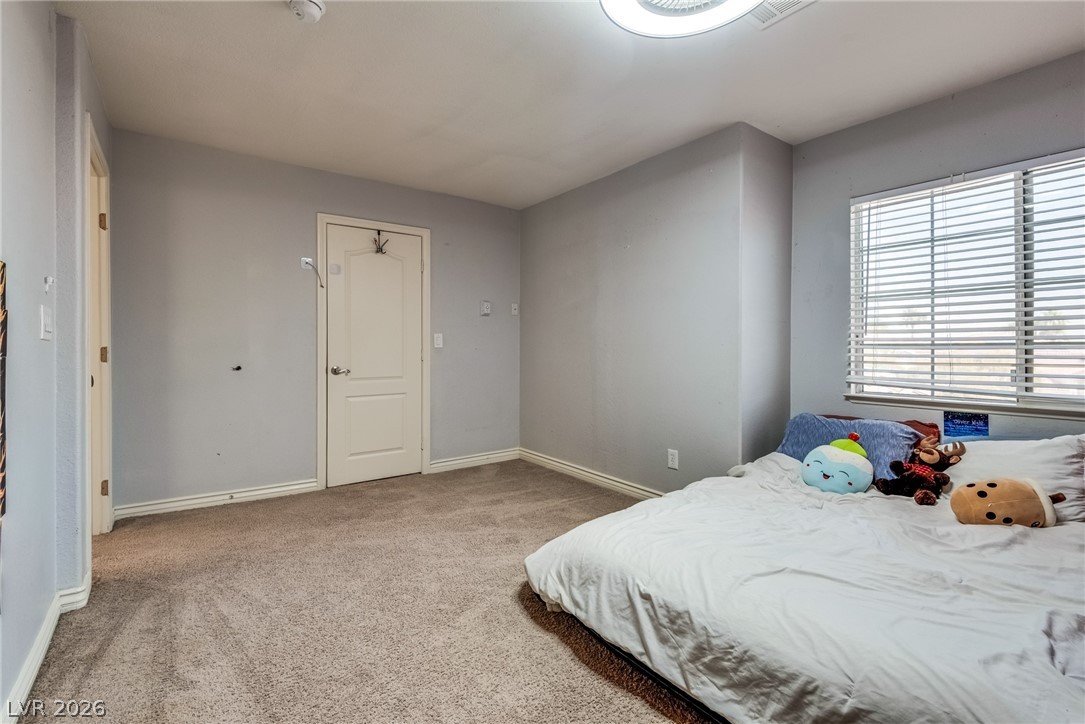 Photo 42 of 42, 721 Descartes Avenue