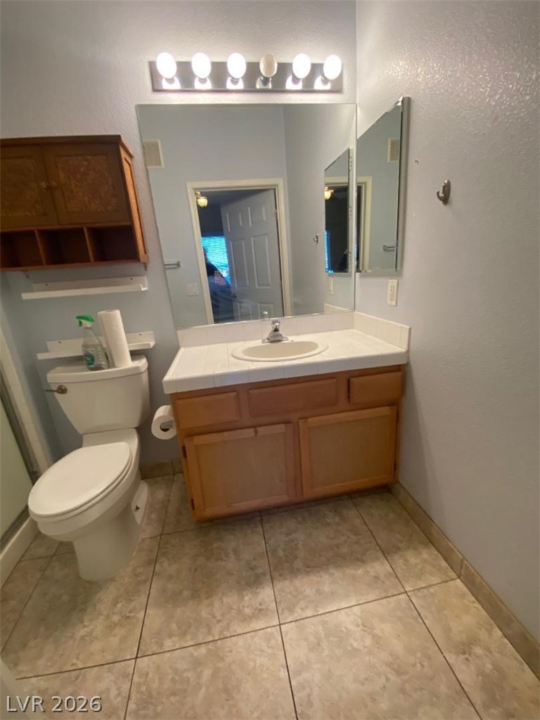 Photo 12 of 24, 1050 E Cactus Avenue #1080