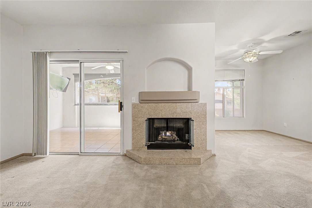 Photo 11 of 38, 2050 W Warm Springs Road #4621