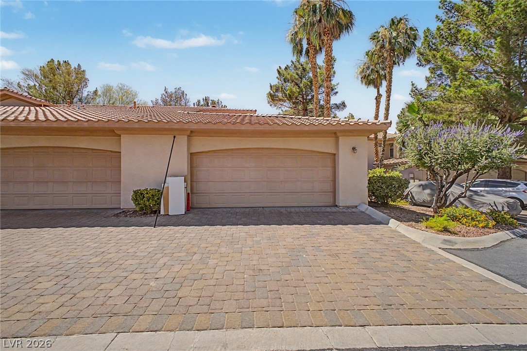 Photo 25 of 38, 2050 W Warm Springs Road #4621