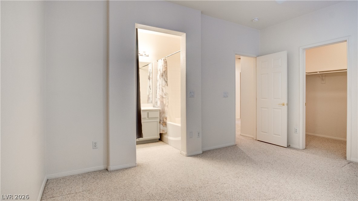 Photo 16 of 41, 10180 Delray Beach Avenue #102