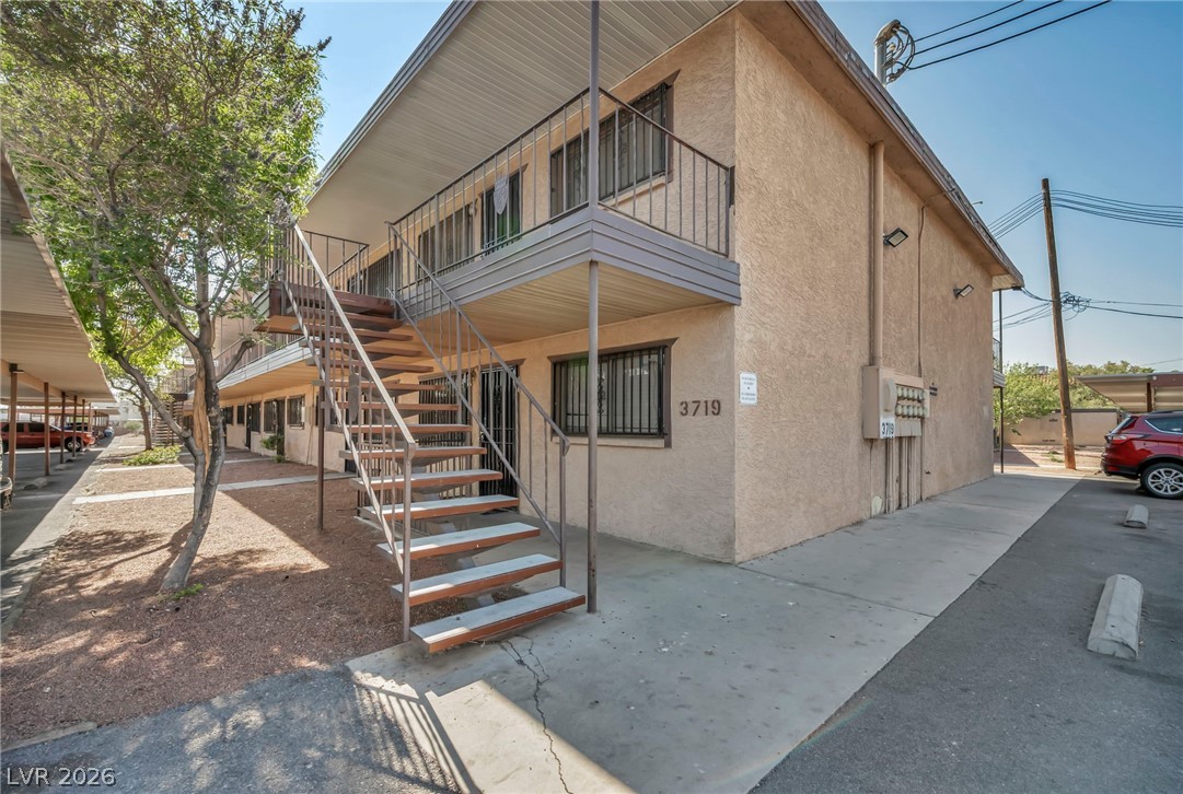 3719 Hazelwood Street #16, Las Vegas 89119